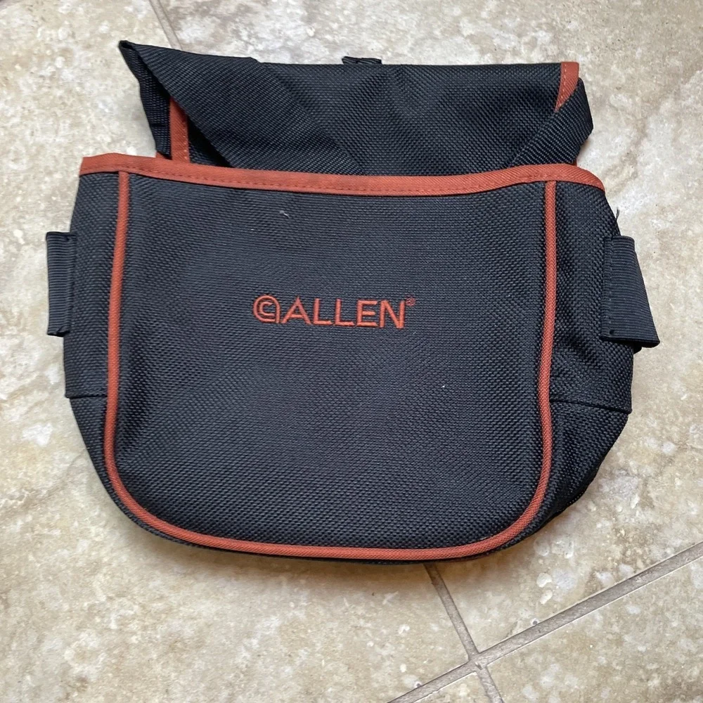 Allen Triple Pocket Black/Burnt Red Trim Pack Hunt, Fish, Hike, Trek, Size Small